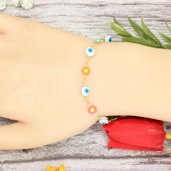 "Trendy Bracelet for Girls & Women – Cute, Adjustable & Gift-Ready | MLCRC1152 - Picture 3 of 10